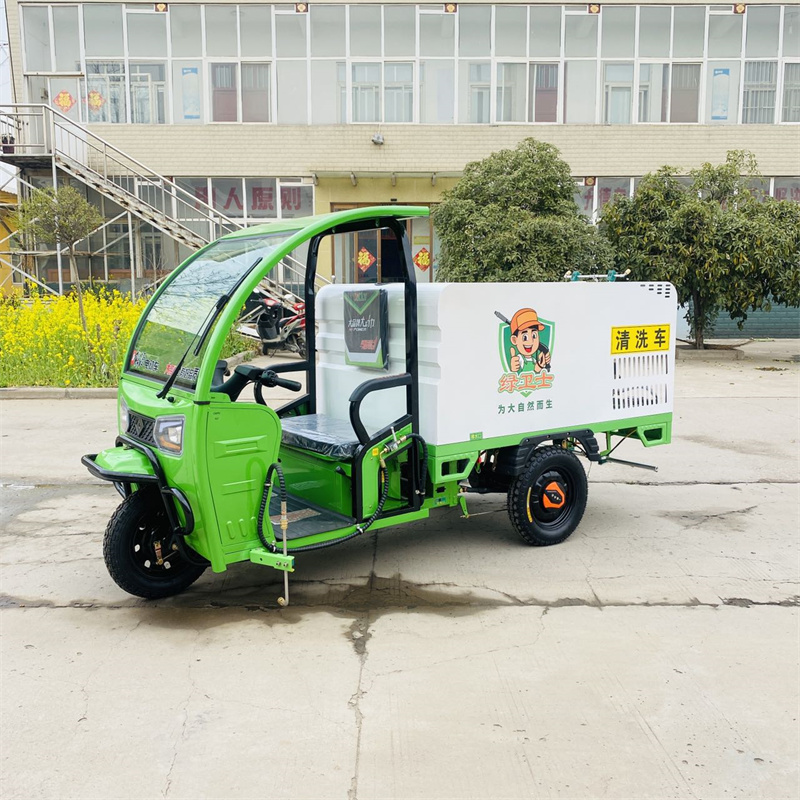 襄阳半封闭高压清洗车CX700BDP（铁镀锌箱体）